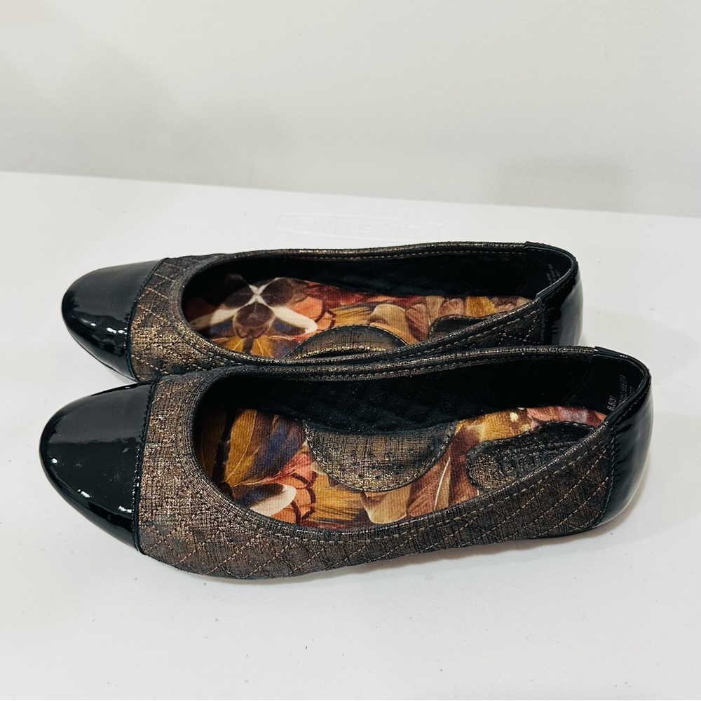 Born Leather Riley Quilted Ballet Flats Size 6,5 Patent Cap‎ Toe Comfort Shoes - Picture 3 of 10